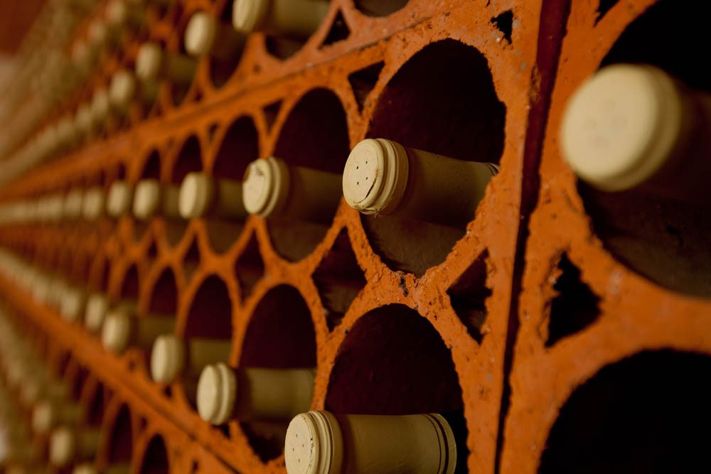 morais-vinyards-and-winery-the-winery-cellars-adegas-5 Cellars