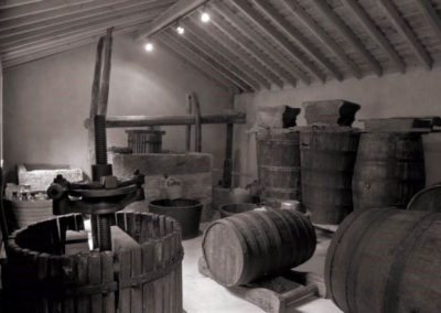 morais-vinyards-and-winery-the-winery-history-1-400x284 History